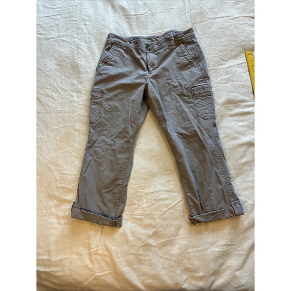 Eddie Bauer Pants - Eddie Bauer Women's Pants 12 Gray Capri Cargo Gorpcore Hiking Grunge Mid-rise